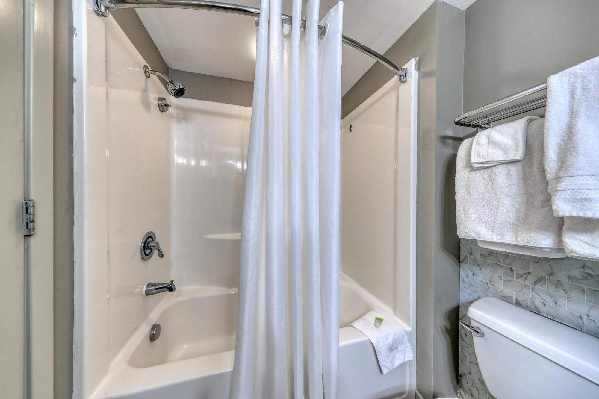 Willa 107 S Ocean Blvd, 0308 - Ocean Front Sleeps 6 Myrtle Beach Zewnętrze zdjęcie